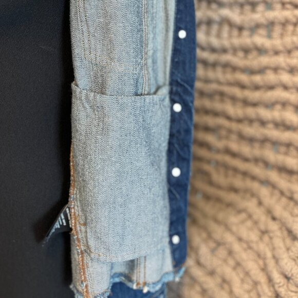 Who What Wear Collarless Distressed Jean Jacket Size Medium - Picture 10 of 12